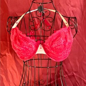 Simply Vera Vibrant Red Lace Bra
